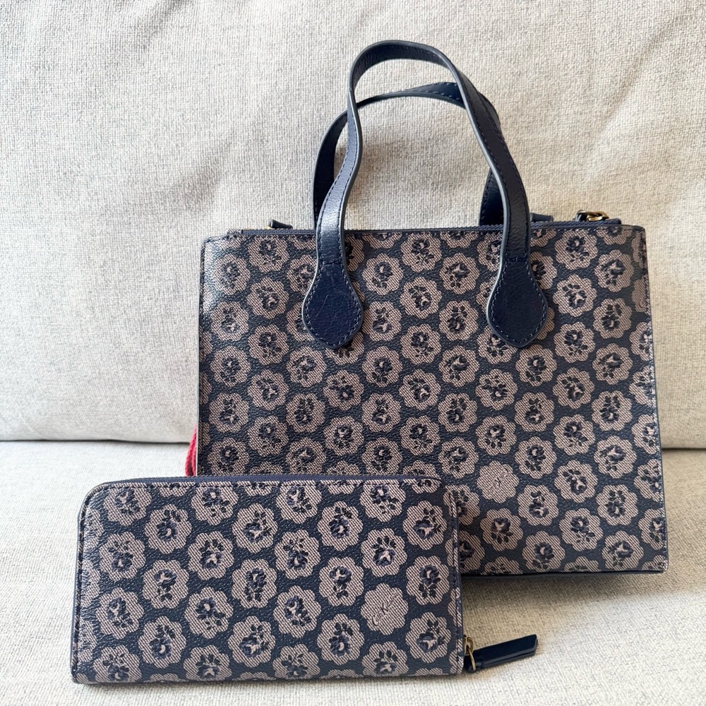 Cath Kidston Floral Crossbody Satchel Bag & Matching Wallet Set Navy - Picture 2 of 16
